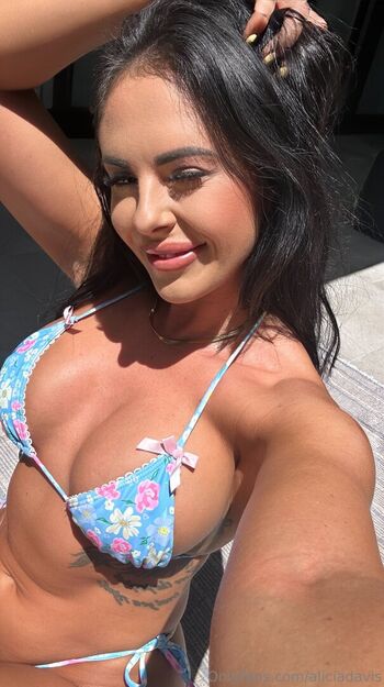 aliciadavis