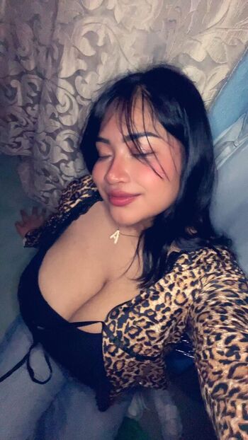 Ari Mar - Mexican teen with huge tits