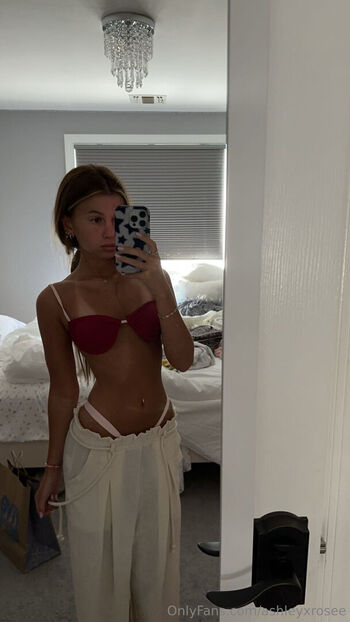 ashleyxrosee
