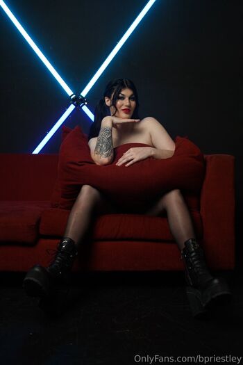 Bea Priestley | Blair Davenport