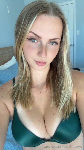 brittneeyyy