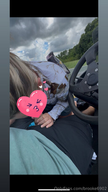 brooke6902