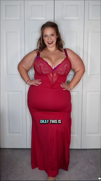 curvygirlzoey