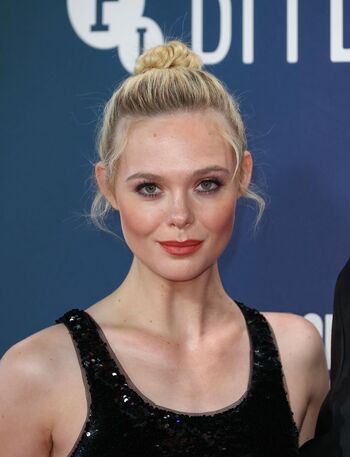 Elle Fanning