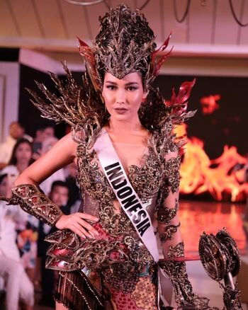 Frederika Alexis Cull