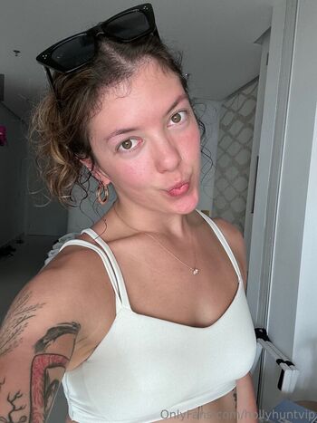 hollyhuntvip