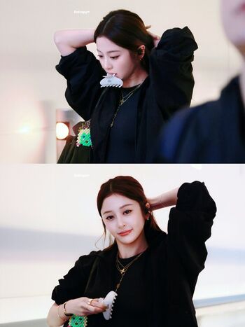 Huh Yunjin 허윤진