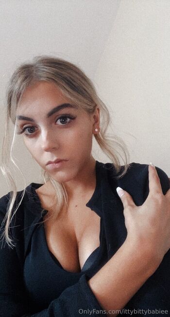 ittybittybabiee