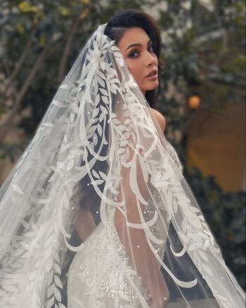 Maureen Montagne (Miss Globe 2021)