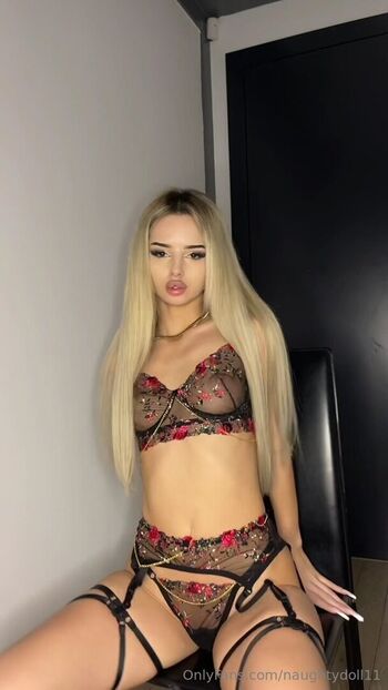 naughtydoll11