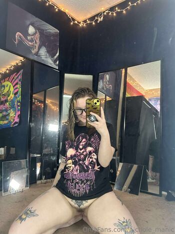 nichole_manic