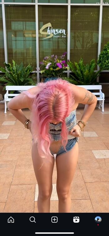 Pikkiundmichelle/Travelslvts