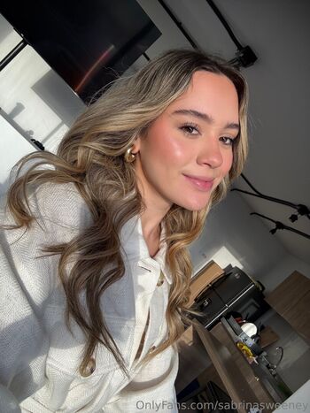 Sabrinasweeney
