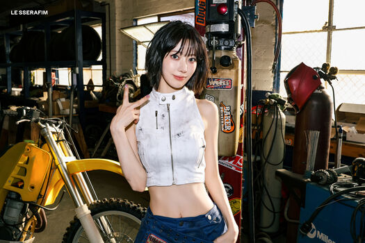 Sakura Miyawaki 宮脇 咲良