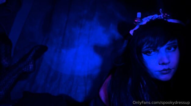 spookydressup