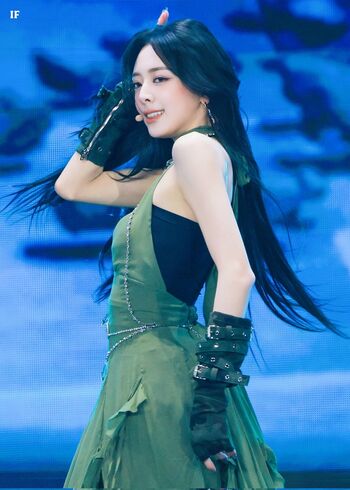 Yuna - ITZY (유나, Shin Yu Na)